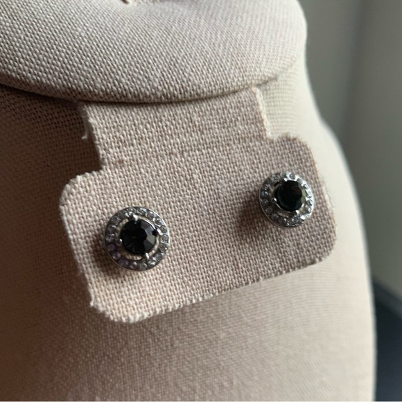 Round White and Black Crystal CZ Party Evening Festive Halo Earrings - Picture 2 of 5